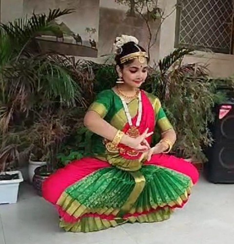 Learn-Bharatnatyam-classes-online